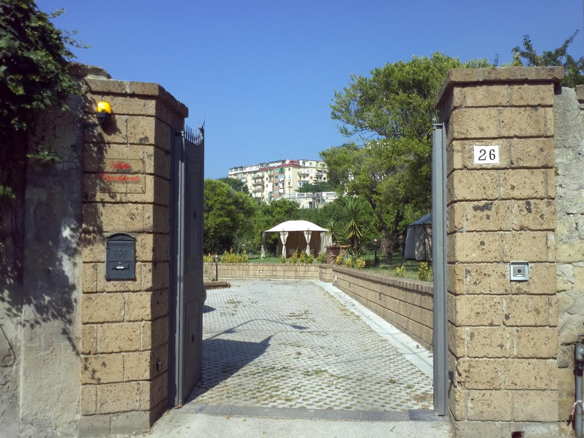נאפולי Villetta Capodimonte מראה חיצוני תמונה